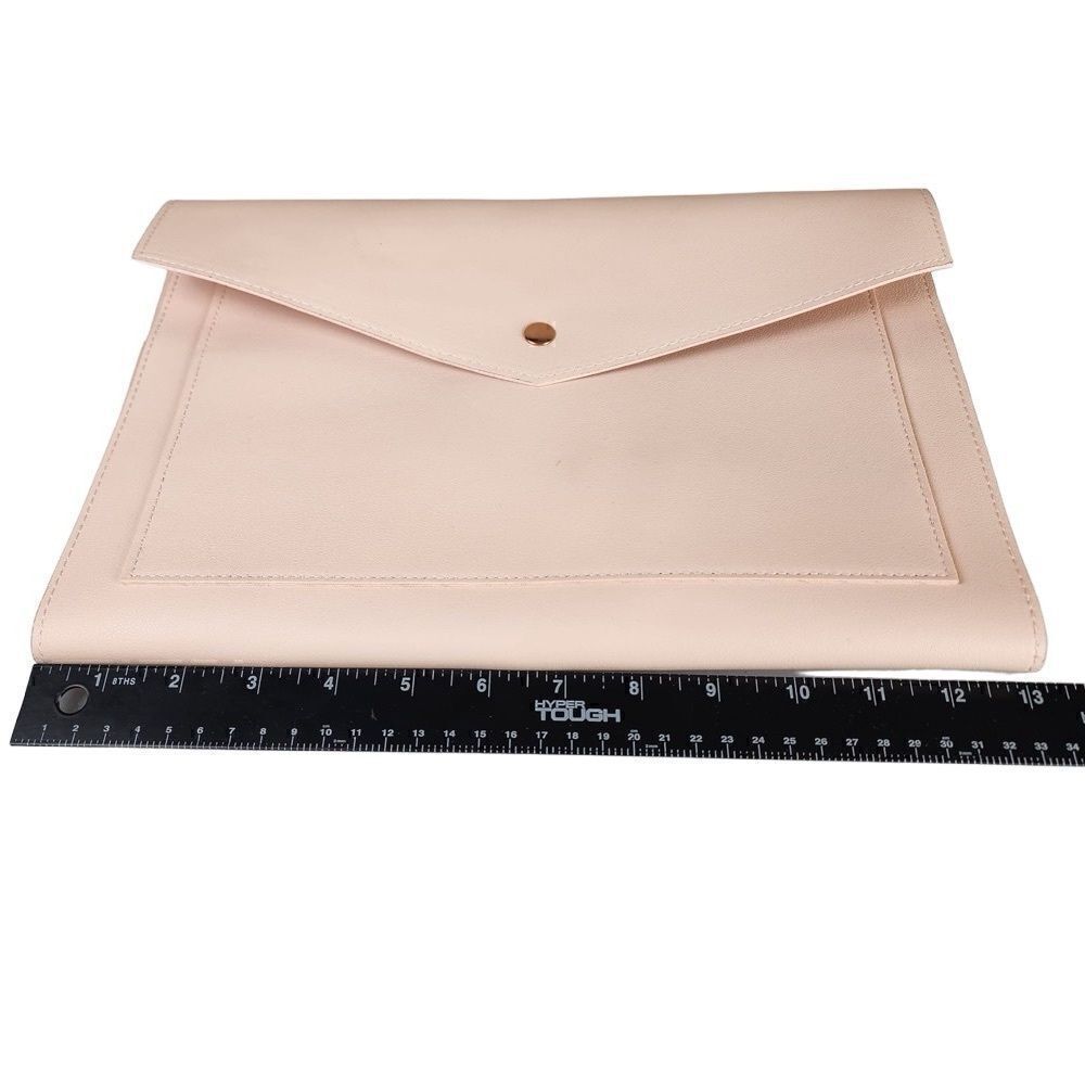 Glass Ladder & Co- The Meagan Portfolio in Blush Pink - Picture 10 of 14